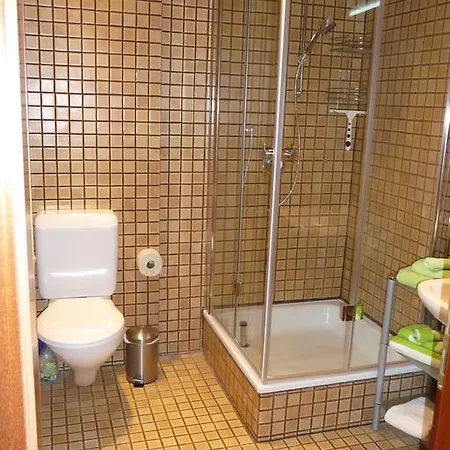 Renner Apartment *